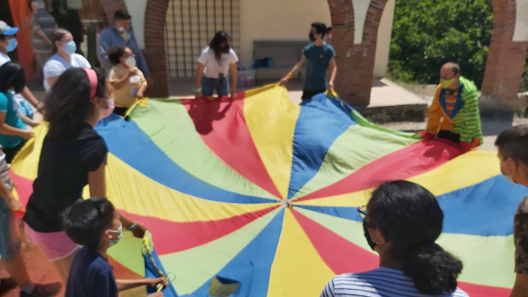 La Fundación Umas patrocinó la fiesta de fin de curso de la Escuela Especial Ntra. Sra. de Montserrat